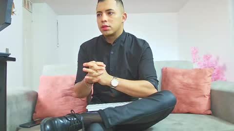 Im Mike online show from February 17, 2026, 12:23 pm