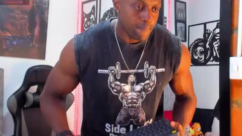 Snapshot of mike_kilian1 chatting on April 20, 2026, 1:58 pm mike kilian1 online show from April 20, 2026, 1:58 pm