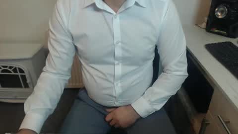 MikeMaster online show from December 2, 2024, 3:58 pm