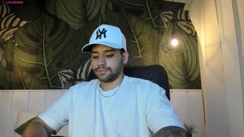 Mike Montoya online show from September 20, 2025, 4:02 am