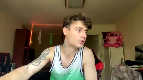 Snapshot of mike_severi chatting on June 25, 2026, 8:41 am Mike online show from June 25, 2026, 8:41 am