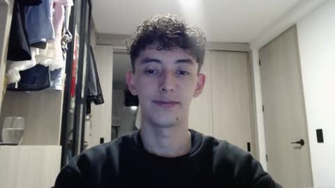 Mikebelf4 online show from March 12, 2025, 2:09 am