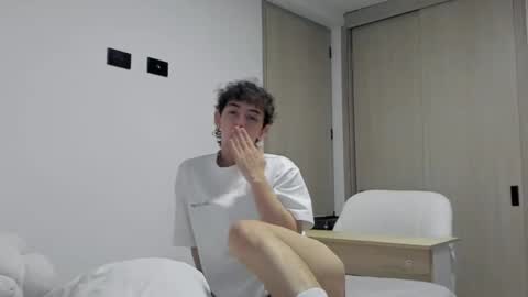 Mikebelf4 online show from September 16, 2025, 12:22 am