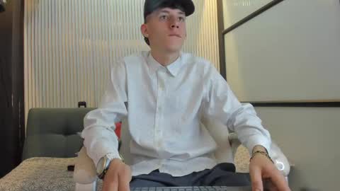 Mike Beneflexk online show from May 8, 2026, 12:43 pm
