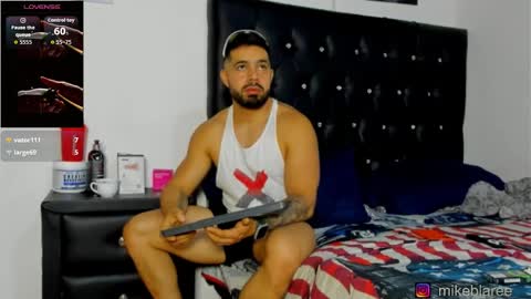 Snapshot of mikeblaree chatting on April 1, 2026, 11:46 pm mikeblaree online show from April 1, 2026, 11:46 pm