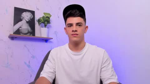 Snapshot of mikecooper_ chatting on January 21, 2025, 5:05 am Mike Cooper online show from January 21, 2025, 5:05 am