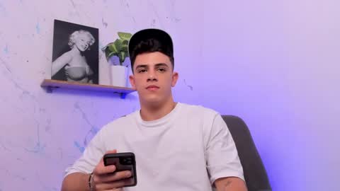 Snapshot of mikecooper_ chatting on January 21, 2025, 8:08 am Mike Cooper online show from January 21, 2025, 8:08 am