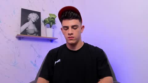 Snapshot of mikecooper_ chatting on January 22, 2025, 4:02 am Mike Cooper online show from January 22, 2025, 4:02 am