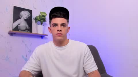 Snapshot of mikecooper_ chatting on January 29, 2025, 7:15 am Mike Cooper online show from January 29, 2025, 7:15 am