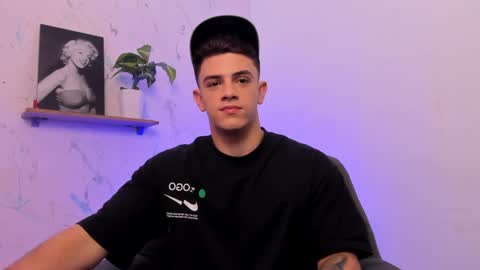 Snapshot of mikecooper_ chatting on February 26, 2025, 6:26 am Mike Cooper online show from February 26, 2025, 6:26 am