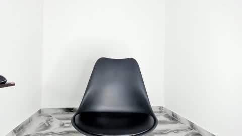 mikee_scooth online show from January 5, 2026, 6:00 pm