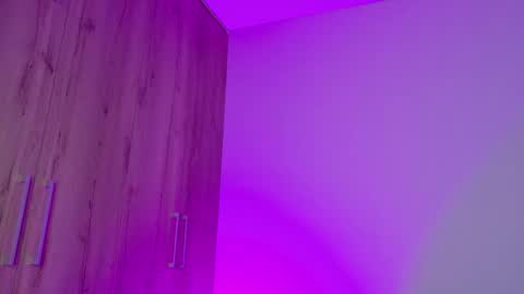 mikegaitan1 online show from March 12, 2026, 11:16 am