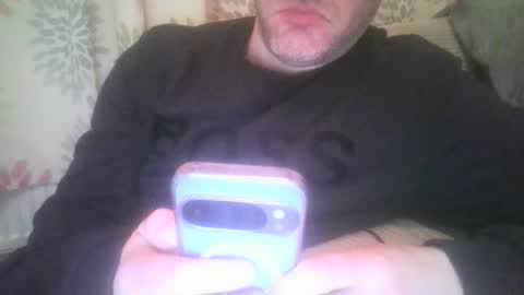 Snapshot of mikehockishuge9 chatting on January 12, 2026, 10:59 pm mikehockishuge9 online show from January 12, 2026, 10:59 pm