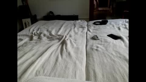 Snapshot of mikel030 chatting on February 19, 2025, 12:44 pm djfuckoff online show from February 19, 2025, 12:44 pm