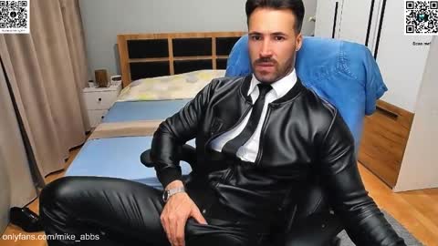 Mike    online show from September 30, 2025, 6:35 pm