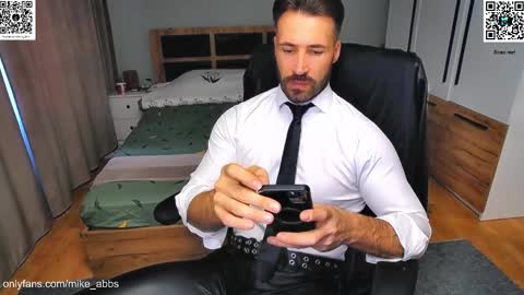 Mike    online show from October 11, 2025, 12:58 pm