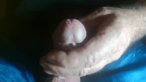 Snapshot of miketrike137 chatting on February 26, 2025, 11:30 am miketrike137 online show from February 26, 2025, 11:30 am