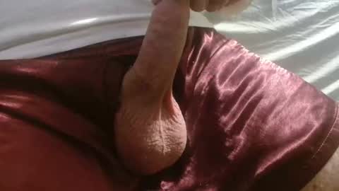 Snapshot of miketrike137 chatting on October 20, 2025, 10:05 am miketrike137 online show from October 20, 2025, 10:05 am