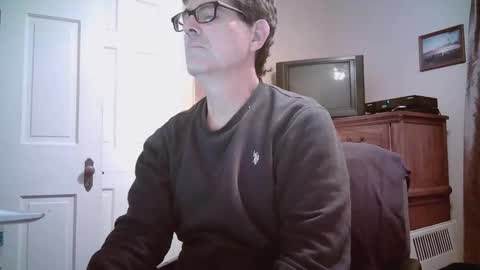 Mike online show from October 25, 2025, 2:52 am