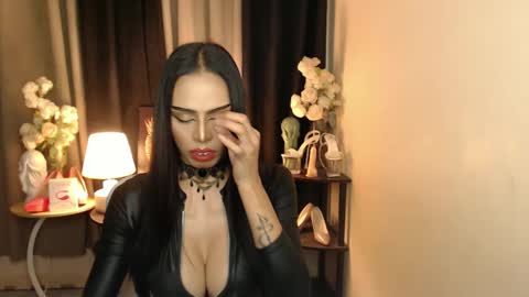 Snapshot of mikeyalawi03 chatting on January 26, 2025, 10:02 am Mistress MikeyAlawi online show from January 26, 2025, 10:02 am