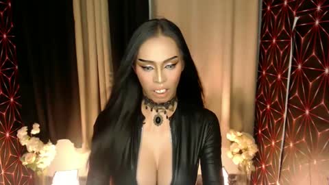 Snapshot of mikeyalawi03 chatting on March 4, 2025, 4:49 am Mistress MikeyAlawi online show from March 4, 2025, 4:49 am
