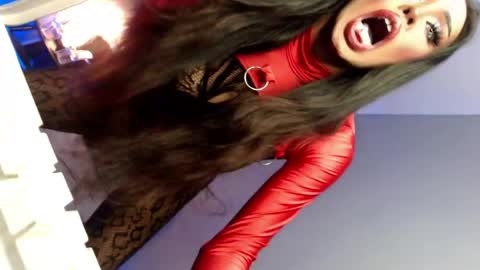 Snapshot of mikeyalawi03 chatting on April 16, 2026, 5:58 pm Mistress MikeyAlawi online show from April 16, 2026, 5:58 pm