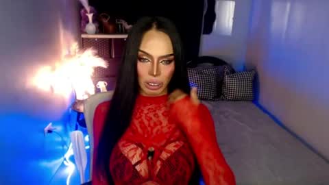 Snapshot of mikeyalawi03 chatting on July 7, 2026, 4:04 am Mistress MikeyAlawi online show from July 7, 2026, 4:04 am