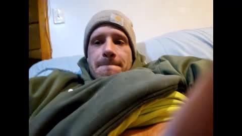 Snapshot of mikeylove92 chatting on January 21, 2025, 5:27 am Mikey b online show from January 21, 2025, 5:27 am