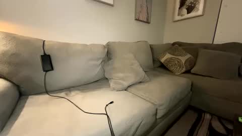 Snapshot of mikeywhite123 chatting on October 31, 2025, 11:11 am mikeywhite123 online show from October 31, 2025, 11:11 am