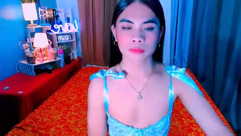 Snapshot of mikhaylaanderson chatting on February 18, 2025, 2:05 am Mikhayla online show from February 18, 2025, 2:05 am