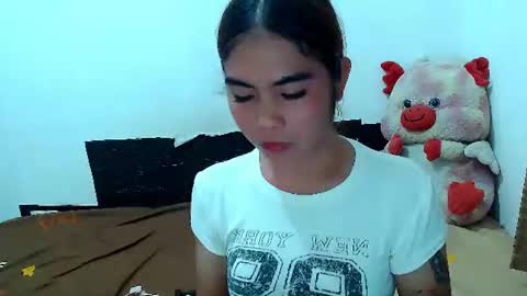 Mikhayla online show from June 12, 2026, 10:58 am