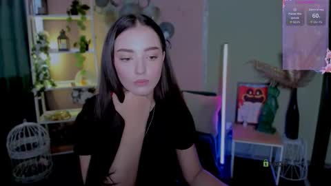 Snapshot of miki_nikki chatting on September 18, 2025, 12:51 pm Miki online show from September 18, 2025, 12:51 pm