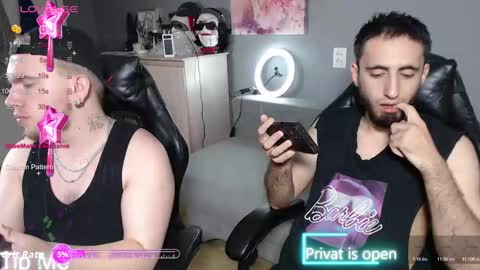 MIKI ENN ALEKS online show from October 18, 2025, 11:00 am