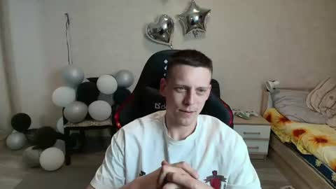 Snapshot of mikimaus0101 chatting on June 12, 2026, 3:00 pm Michael online show from June 12, 2026, 3:00 pm