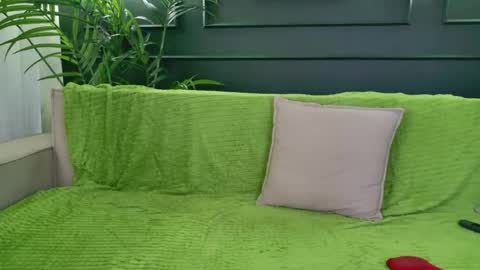 mikka_blush online show from May 18, 2026, 9:53 pm