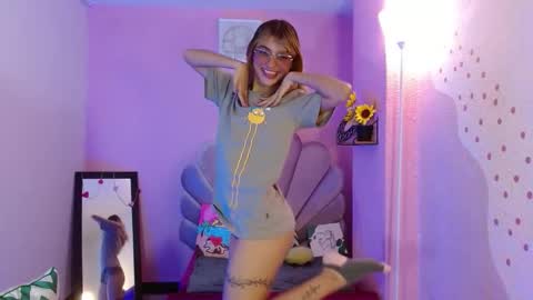 Mikka 3 online show from September 24, 2025, 1:47 pm