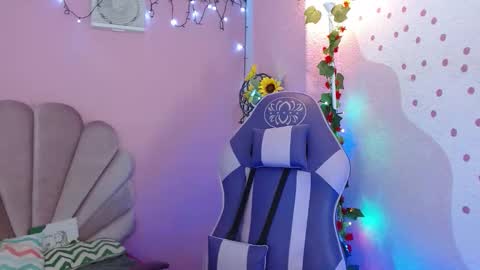 Mikka 3 online show from March 6, 2026, 1:18 pm