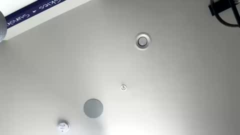 Snapshot of mikkah7 chatting on October 13, 2025, 3:56 pm Mikkah online show from October 13, 2025, 3:56 pm