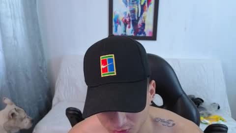 MIKKE online show from November 14, 2025, 3:11 pm