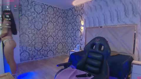 miku_tay online show from March 4, 2026, 8:04 pm