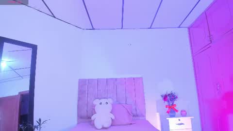 mila_1wood online show from July 25, 2026, 12:53 am
