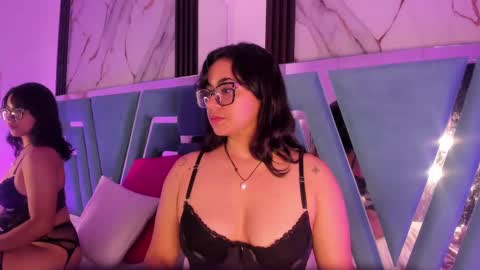 Snapshot of mila_clum chatting on March 8, 2025, 10:13 pm Camila online show from March 8, 2025, 10:13 pm