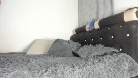 Snapshot of mila_dash chatting on December 29, 2024, 1:34 am Mila Dash online show from December 29, 2024, 1:34 am