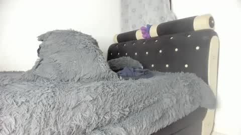 Snapshot of mila_dash chatting on February 12, 2025, 4:44 am Mila Dash online show from February 12, 2025, 4:44 am