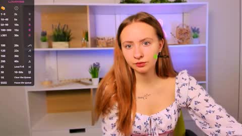 mila_glow online show from September 15, 2025, 8:25 am