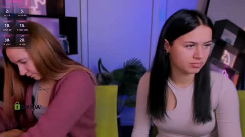 mila_glow online show from October 4, 2025, 8:34 am