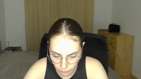 mila_keyy online show from August 2, 2026, 8:40 pm