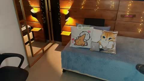 Milena  online show from September 25, 2025, 11:03 am