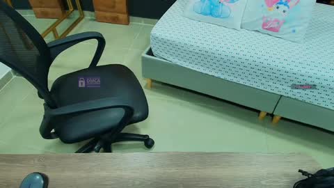 Snapshot of mila_kiitty chatting on May 29, 2026, 11:19 am Milena online show from May 29, 2026, 11:19 am