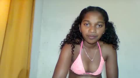 mila_lunah online show from March 30, 2026, 12:50 pm